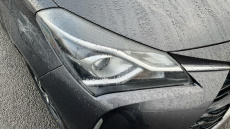 Toyota Yaris 1.5 VVT-i Icon Tech 5dr Petrol Hatchback